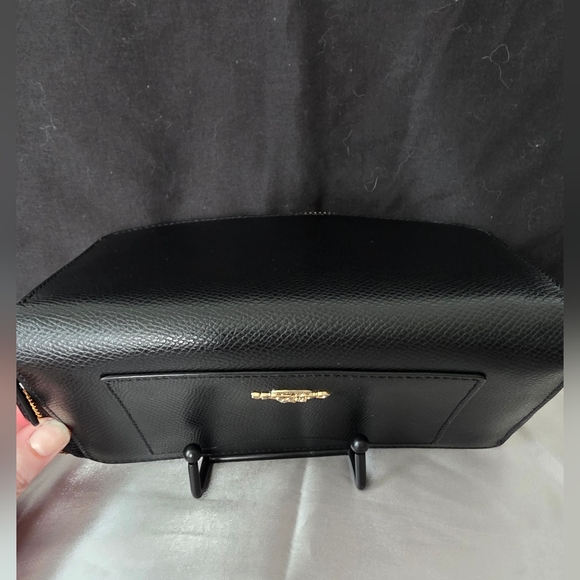 Coach Black Leather Zip Wallet with Gold Logo - Picture 3 of 9